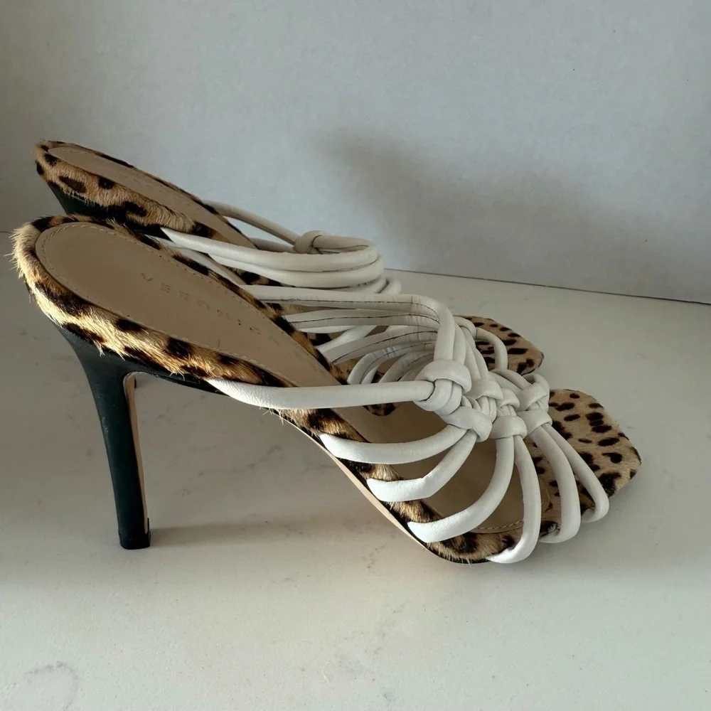 New Veronica Beard Avita Animal Print / White heels Size: 6